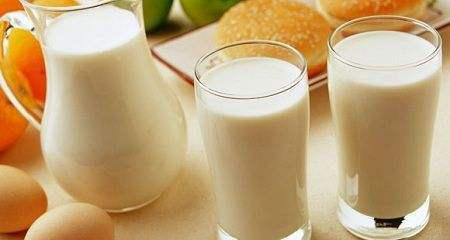 持有食品流通许可证和预包装食品零售范围，能否销售奶制品及散装食品？